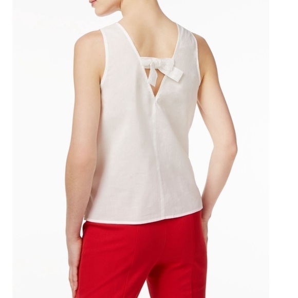 MAISON JULES | NWT Red White Paisley Embroidered Sleeveless Parisian Top M - Picture 3 of 3